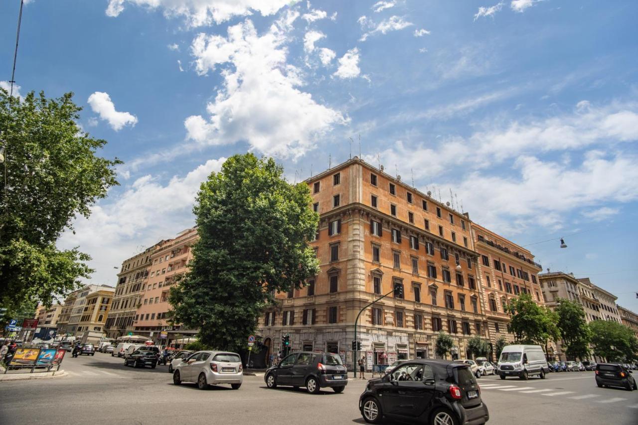 Giulio Cesare Charming Suite Great Location Рим Екстериор снимка